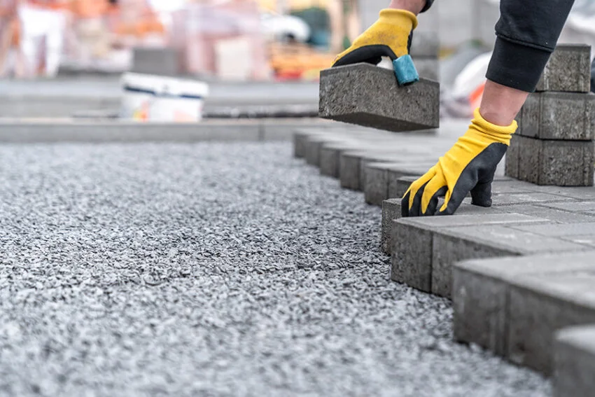 Dlažby a betónové ploty